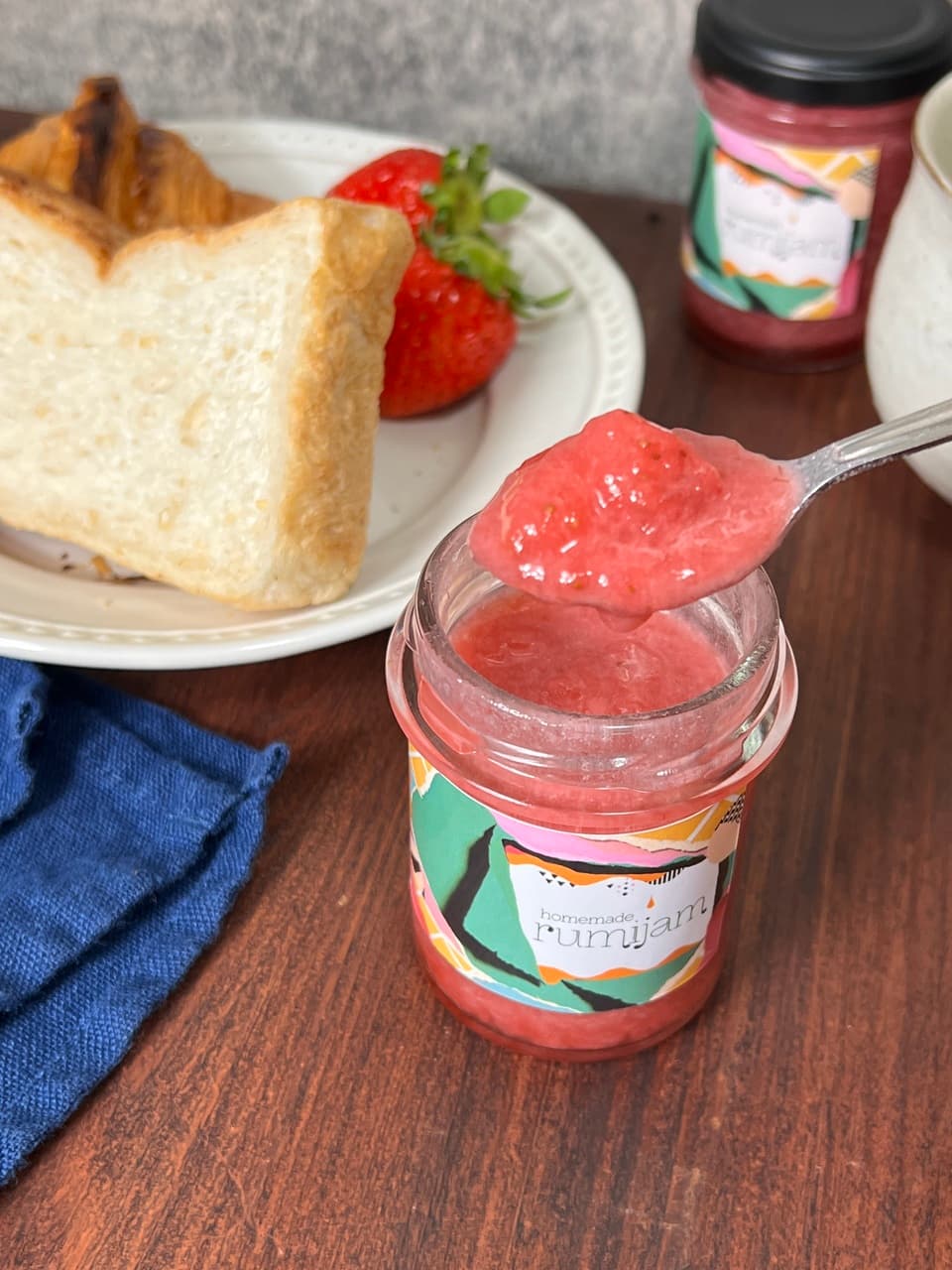 愛媛県産いちご&クーベルチュールホワイトチョコ&無添加ロゼワイン＜strawberry cute＞