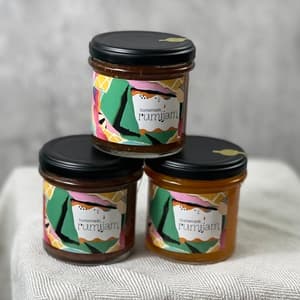 農薬不使用の黄金桃をたっぷり使用＜ゴールデンパッション＞保存料・着色料無添加のジャム