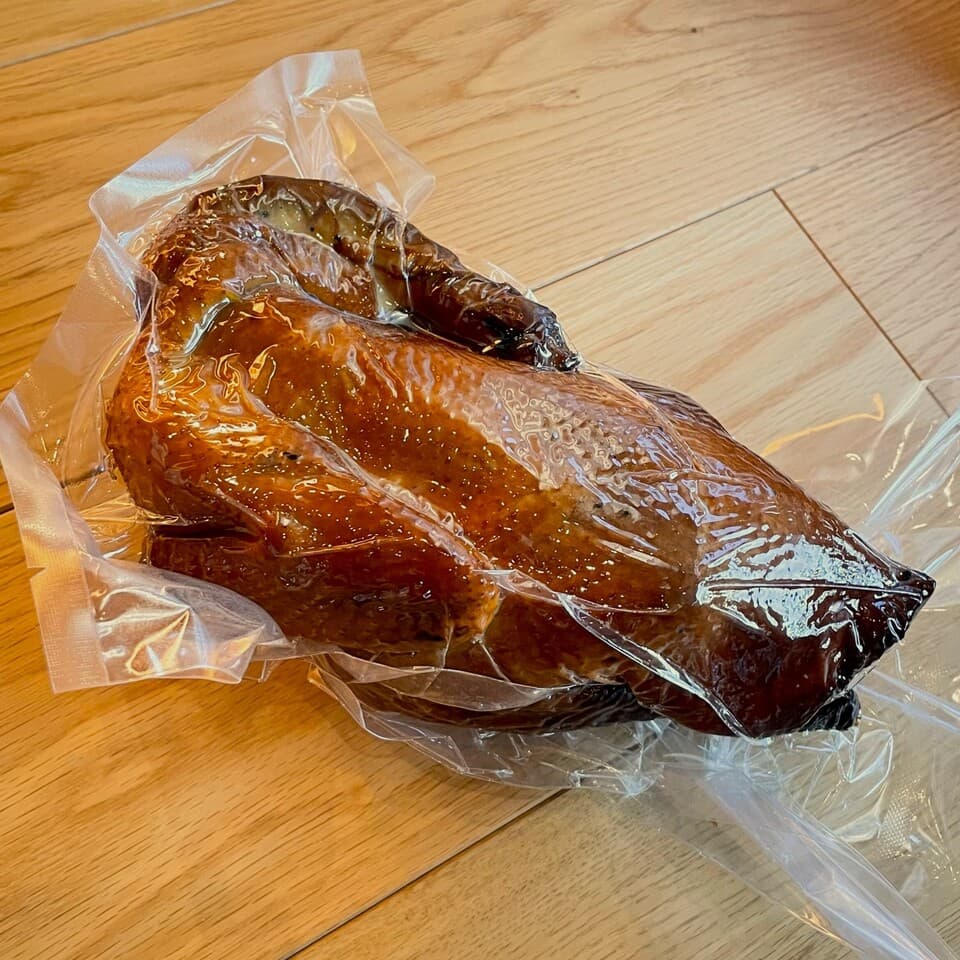 親鶏のスモークチキン