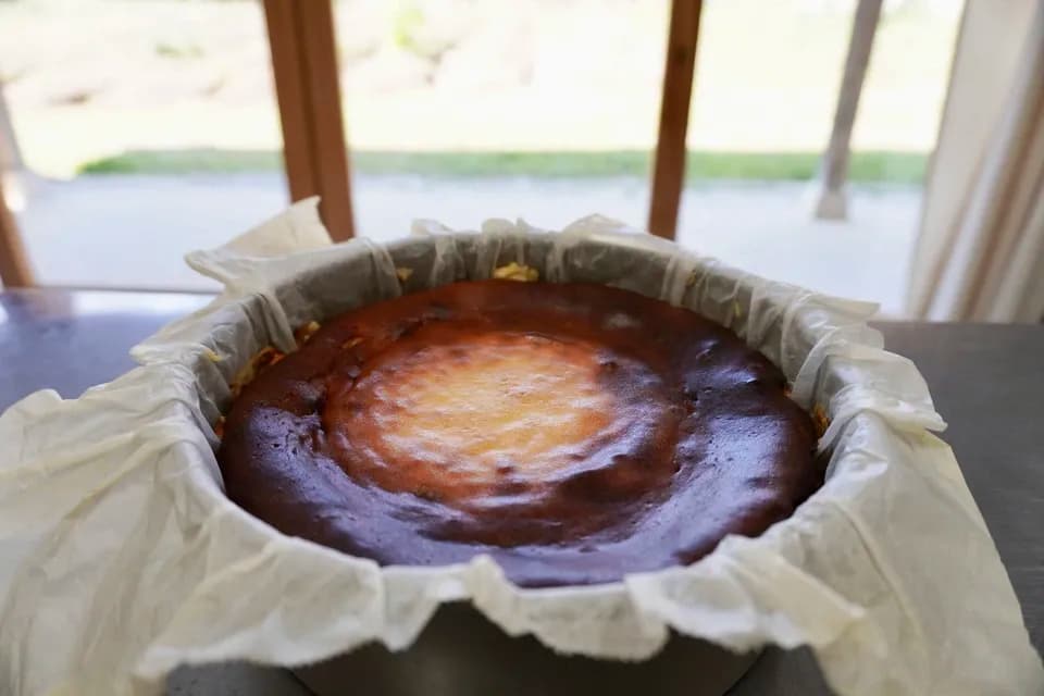 添加物無添加＆グルテンフリー＜バスクチーズケーキ＞玉名牧場グラスフェッドジャージーミルクたっぷり