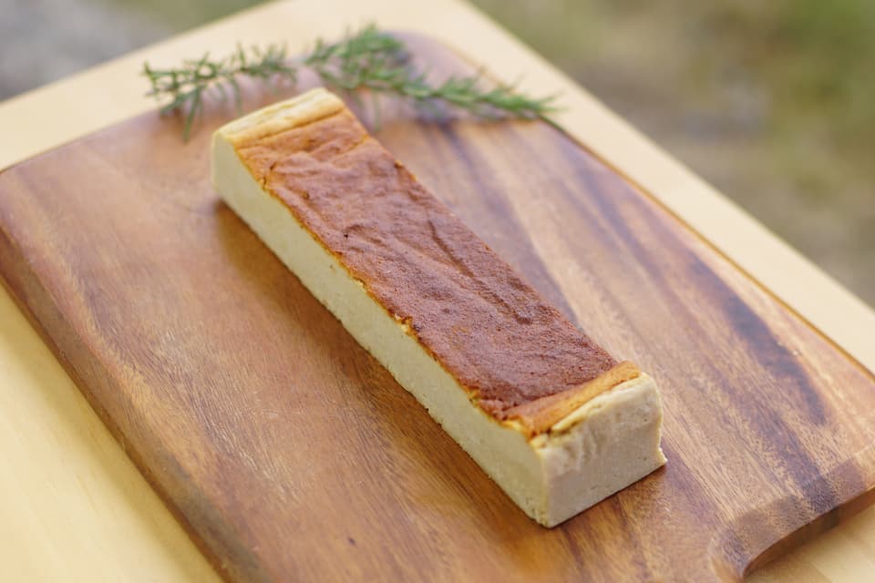 【WEB限定】自然をたべる  麹チーズケーキ（こうじ香る）4~6人用（グルテンフリー）