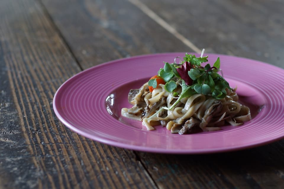 Brown Rice  Pasta （半生の玄米パスタ）