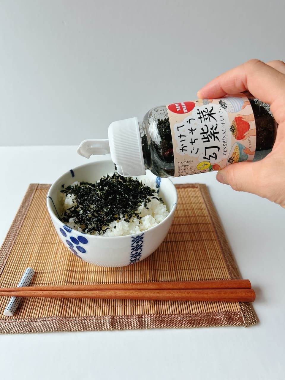 岩のりフレーク＜かけてごちそうプチ幻紫菜＞養殖岩海苔種の幻紫菜使用