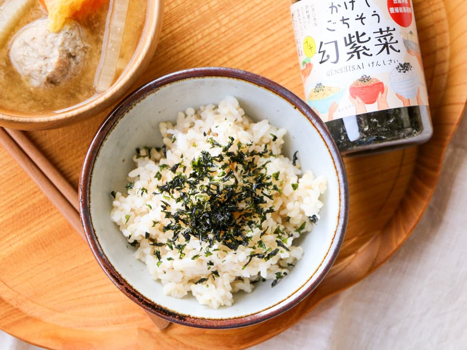 岩のりフレーク＜かけてごちそうプチ幻紫菜＞養殖岩海苔種の幻紫菜使用