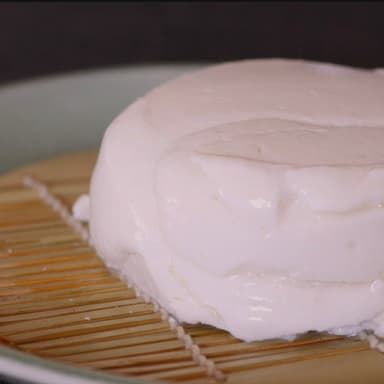 自然栽培赤大豆100パーセント使用寄せ豆腐✨