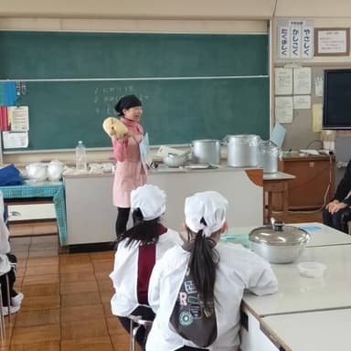 町内の小学校で授業をさせていただきました！