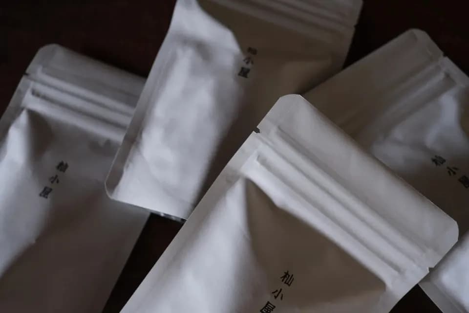 杣小屋のクロモジ茶