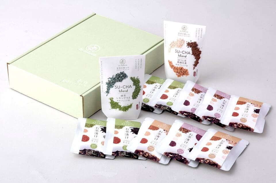 母の日におすすめからだ想いセット。お茶漬けアソート &  大和茶（粉末）ギフト