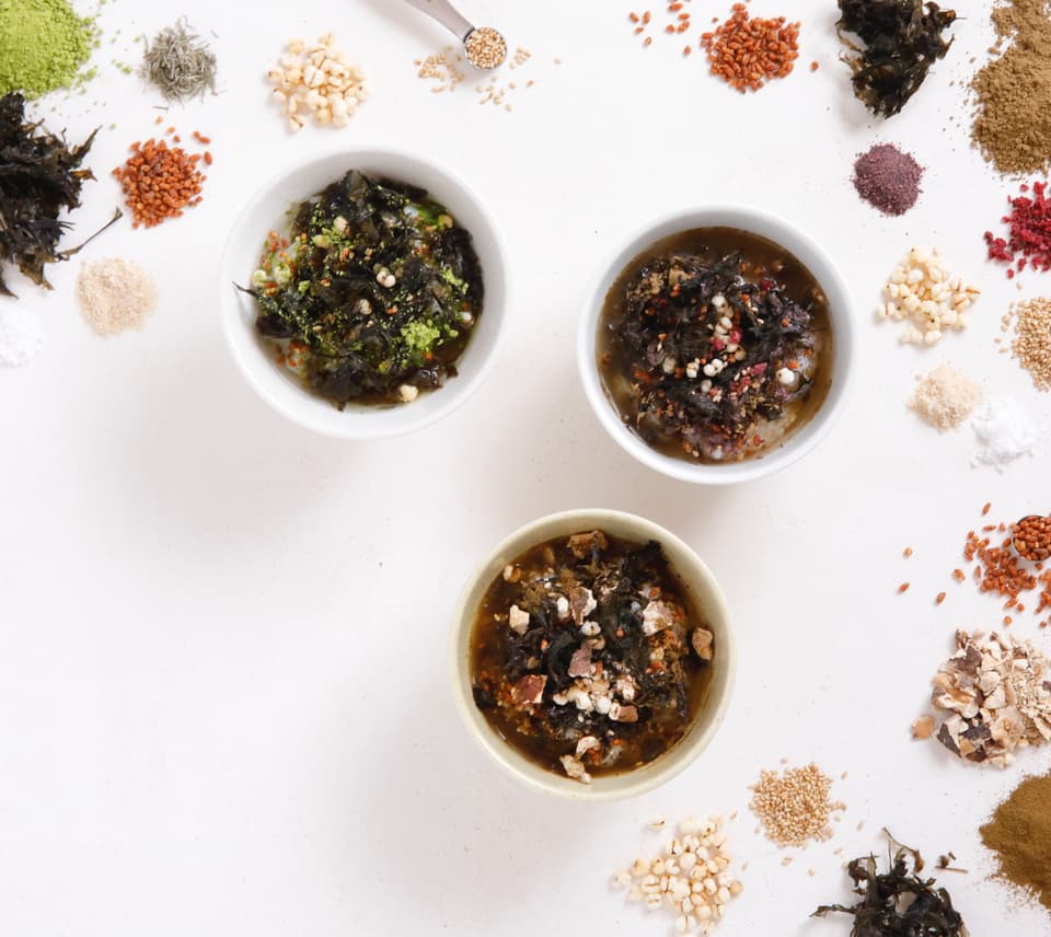 母の日におすすめからだ想いセット。お茶漬けアソート &  大和茶（粉末）ギフト