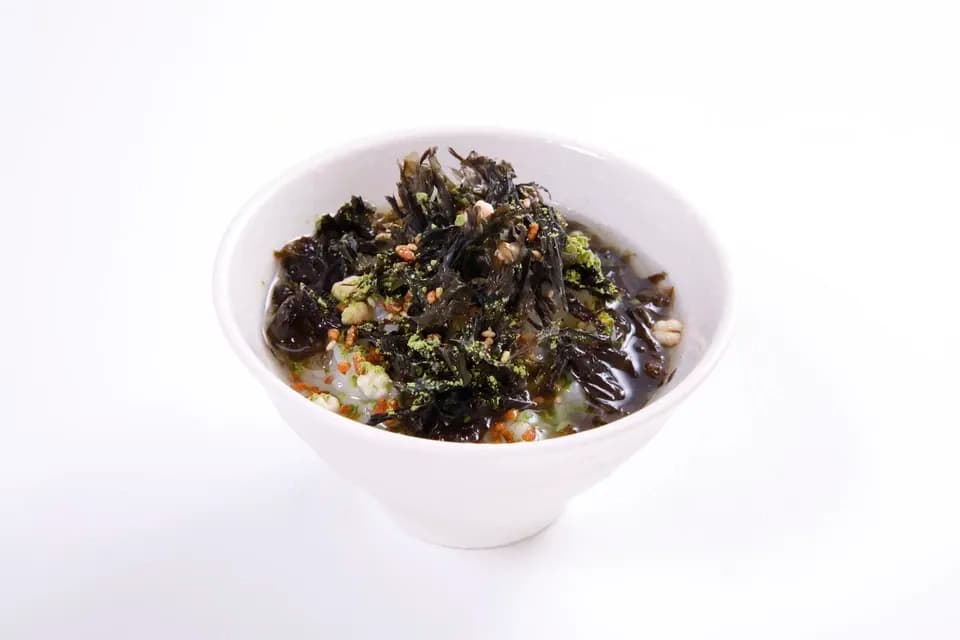 母の日におすすめからだ想いセット。お茶漬けアソート &  大和茶（粉末）ギフト