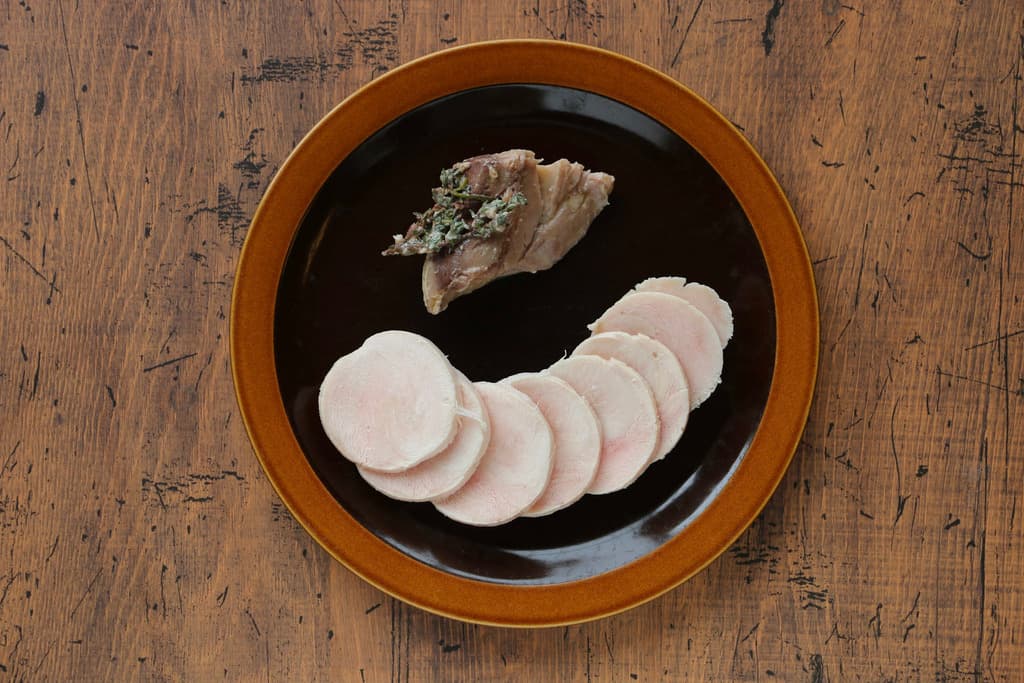 自家製鶏ハム　自家製ツナ