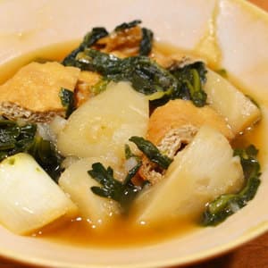 かぶとおあげと春菊の煮もの