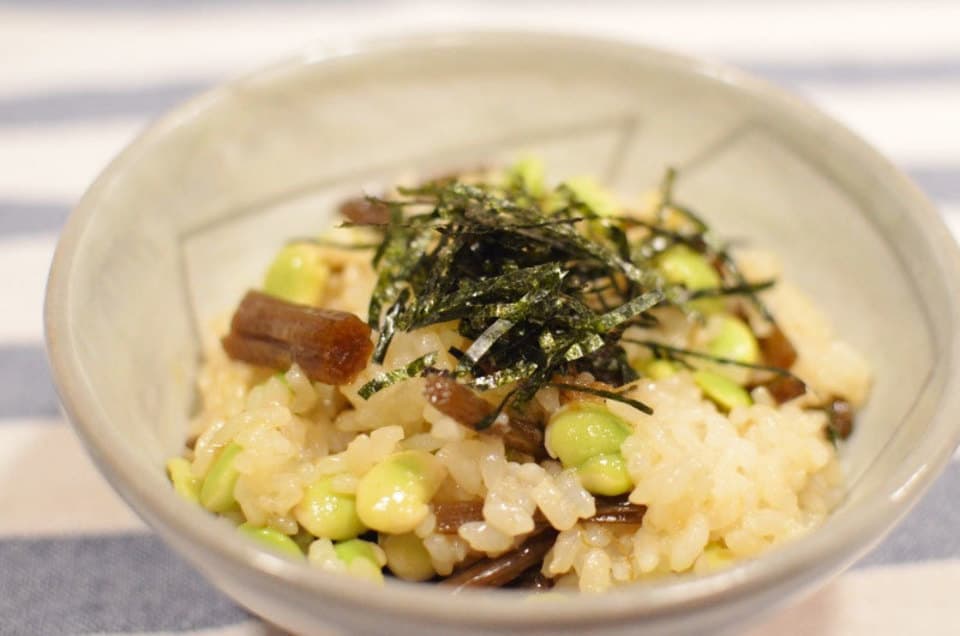 山蕗山椒とえだ豆の混ぜご飯