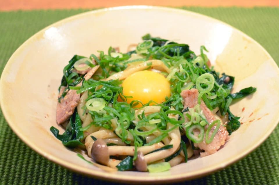 ねぎ玉焼きうどん