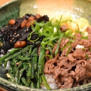 あらめ大豆の4色どんぶり