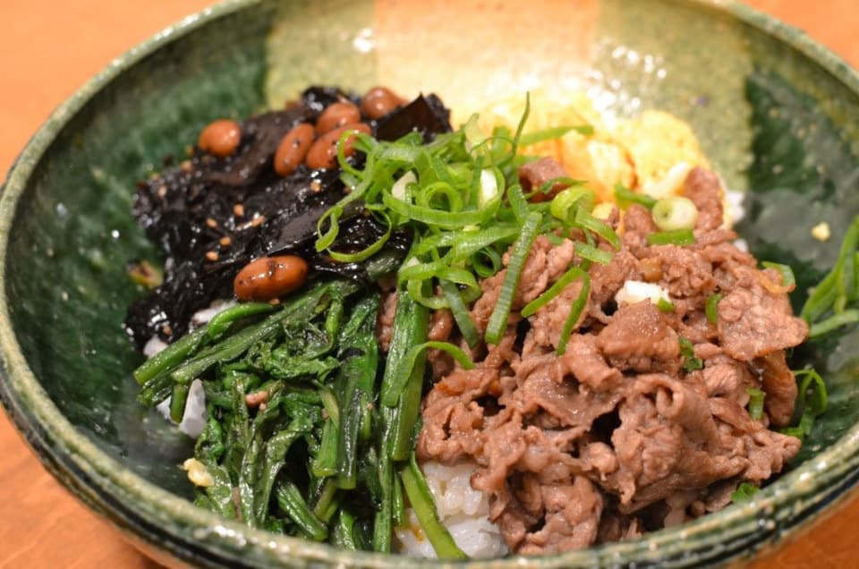 あらめ大豆の4色どんぶり