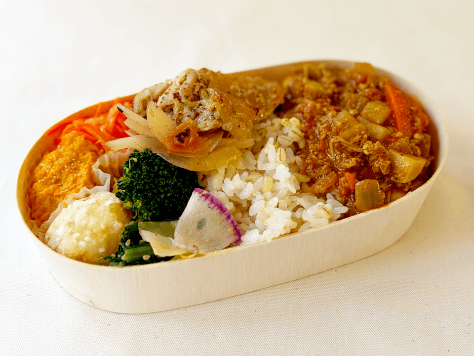 春のお弁当5種（冷凍）【無農薬米、無添加、野菜は有機または特別栽培】（夏仕様にてお届けする場合がございます）
