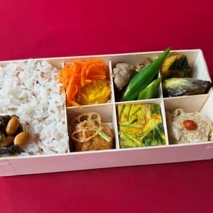 9月のお野菜もりもり御膳【無農薬米、無添加、野菜は有機または特別栽培】のレビュー