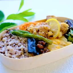夏のお弁当5種のご紹介＜季節のからあげ弁当＞