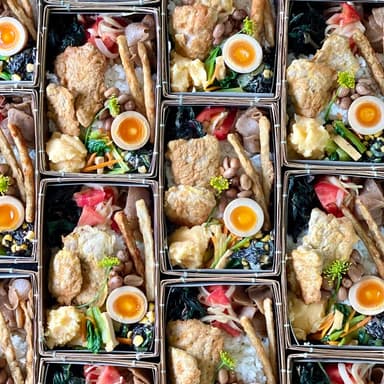 バルヤンナイク美容室前お外市vol.40のお弁当はこんな感じでした。