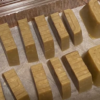 石けん作り第二弾!松オイル入り石けん