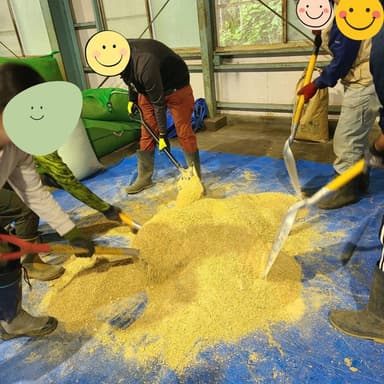 🌾もみ殻ぼかし肥料づくりの作業