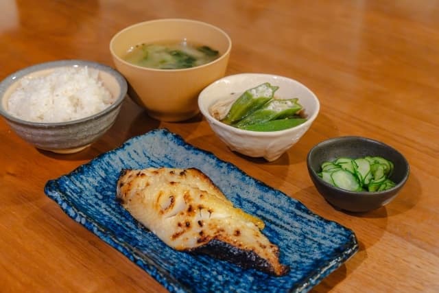 夜ぐっすり眠るための“夕食のルール”
